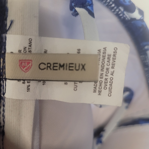 CREMIEUX BLUE AND WHITE FLORAL TANKINI AND BOTTOM SIZE M AND L NWOT - Picture 2 of 6